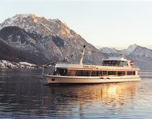 Winterfahrt am malerischen Traunsee